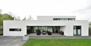 Haus-Design-breit-sonne-dach
